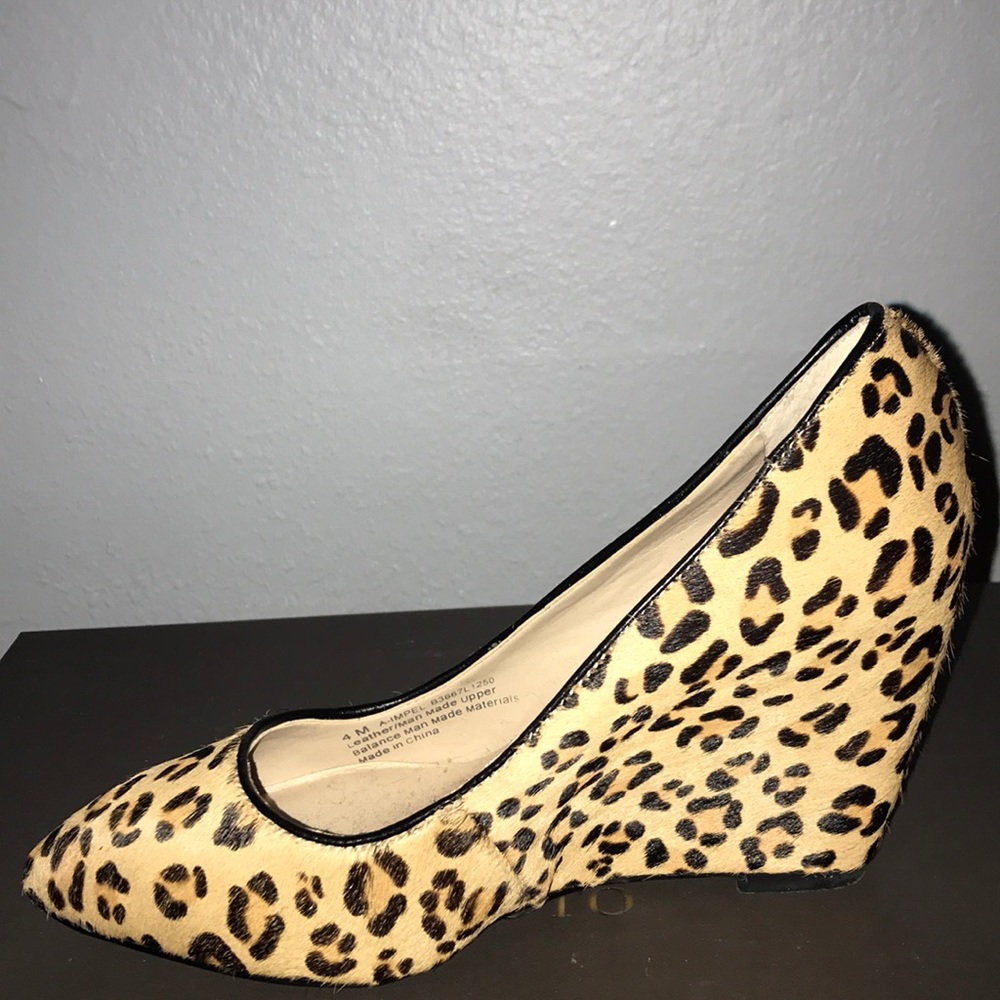 Wedges - Picture 2 of 3